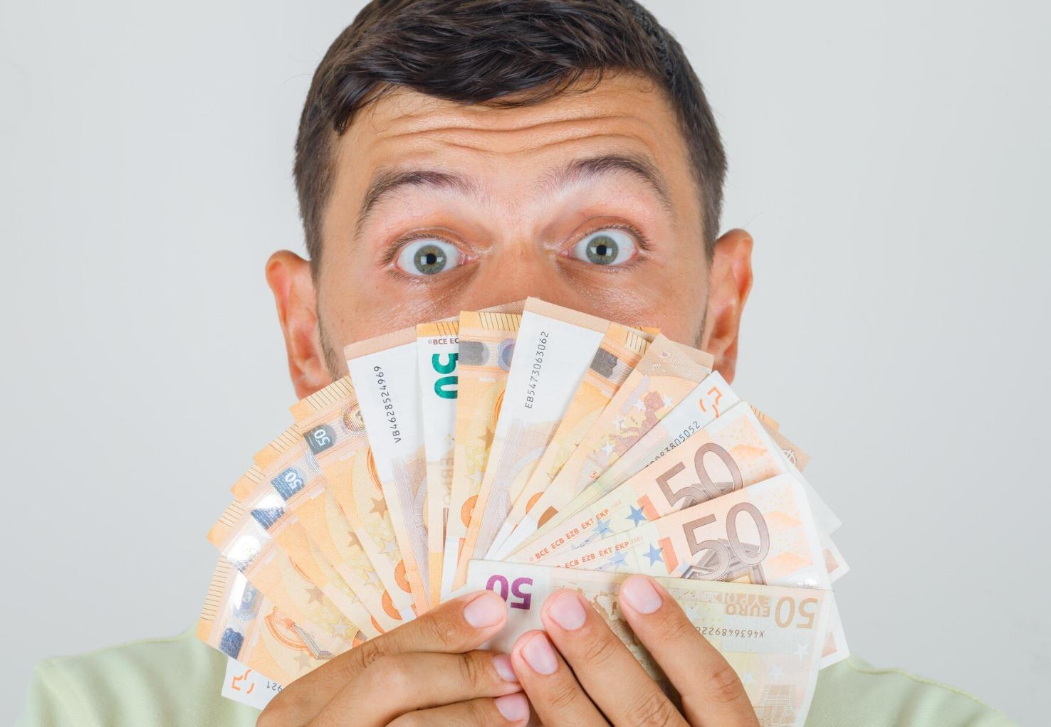 9 dicas para não deixar o salário acabar antes do fim do mês