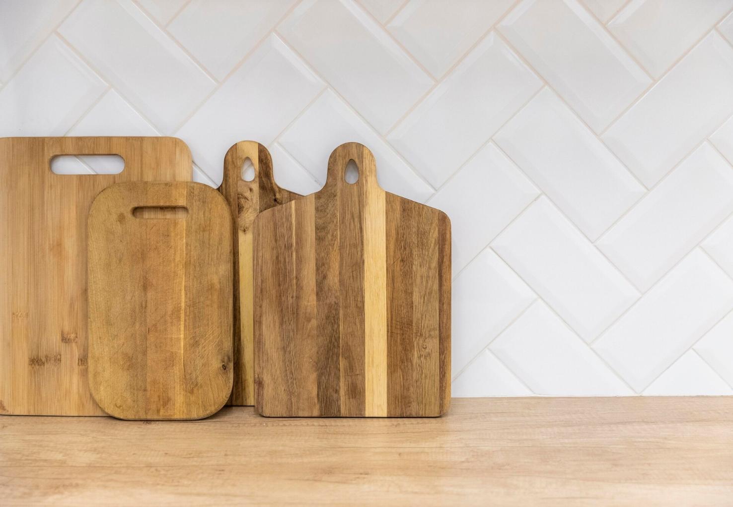 Como limpar tábuas de corte de forma eficaz e segura